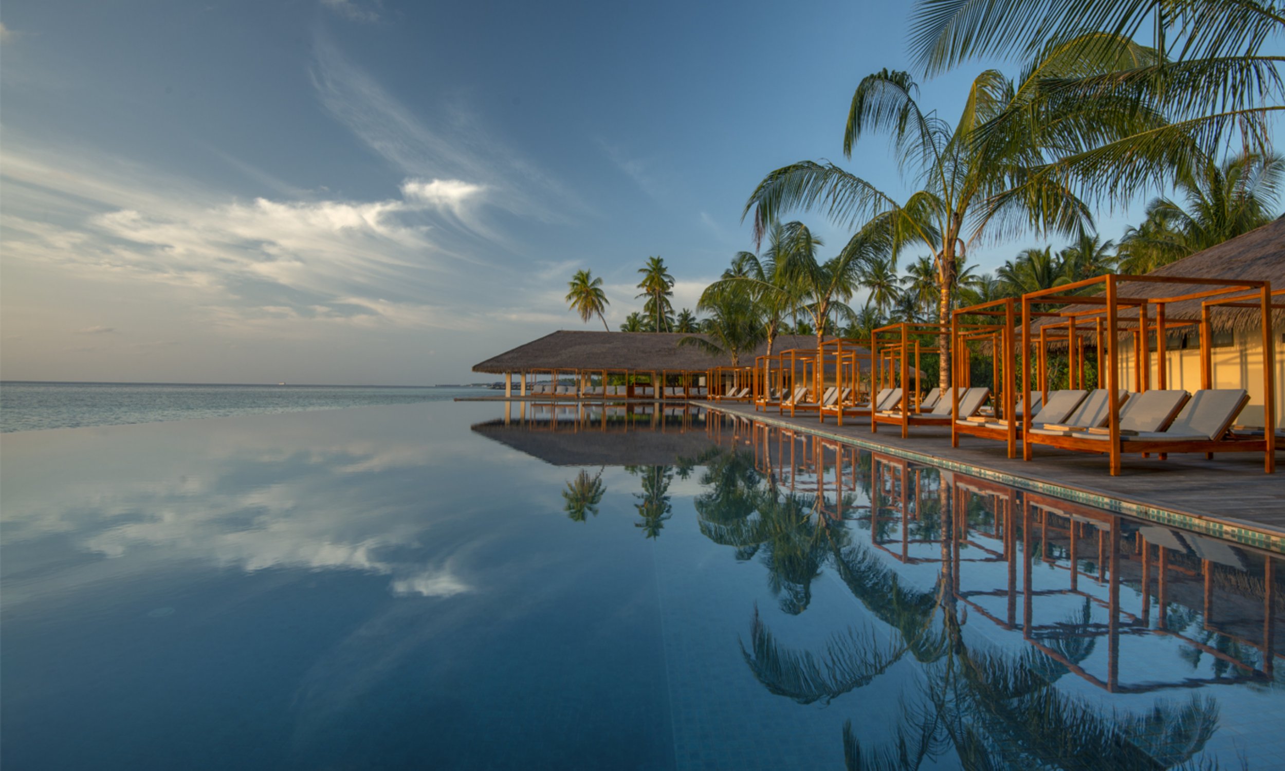 The Beach Club The Residence Maldives at Dhigurah