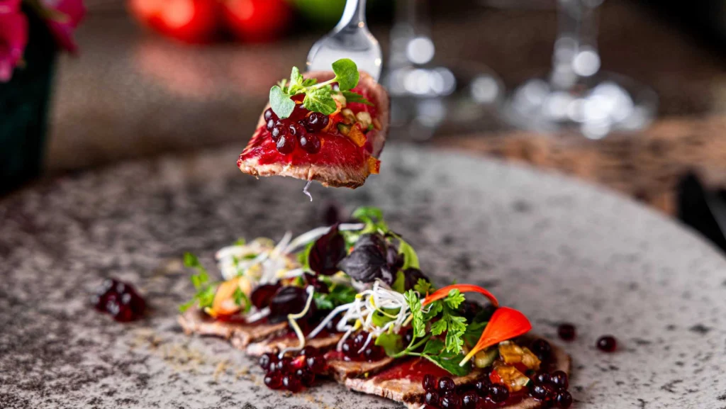 AmaWaterways - Prestige Dining AmaWaterways - Prestige Dining