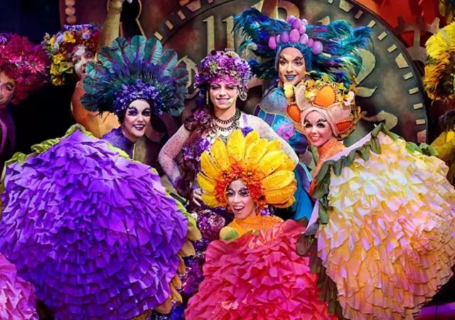 Entertainment entertainment-celebrity-cruises